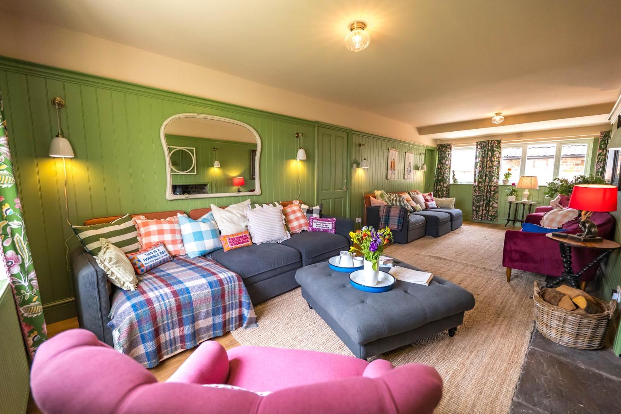 Large Country Cottage, Sleeps 8 - Spa Facilities, Garden Bar, Catering Services, Free Parking, Nature Reserve, Hen Parties Scunthorpe Exterior photo