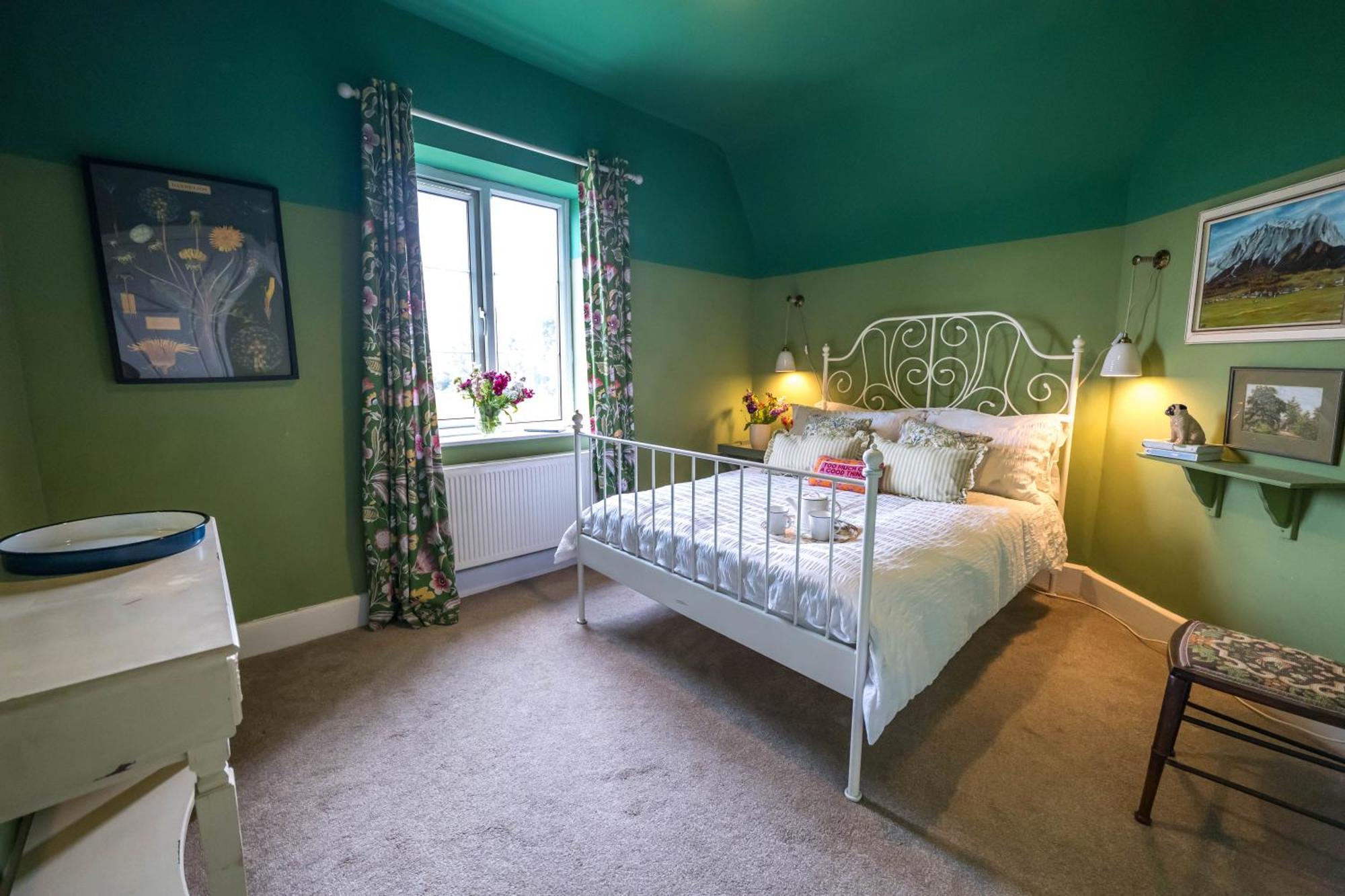 Large Country Cottage, Sleeps 8 - Spa Facilities, Garden Bar, Catering Services, Free Parking, Nature Reserve, Hen Parties Scunthorpe Exterior photo