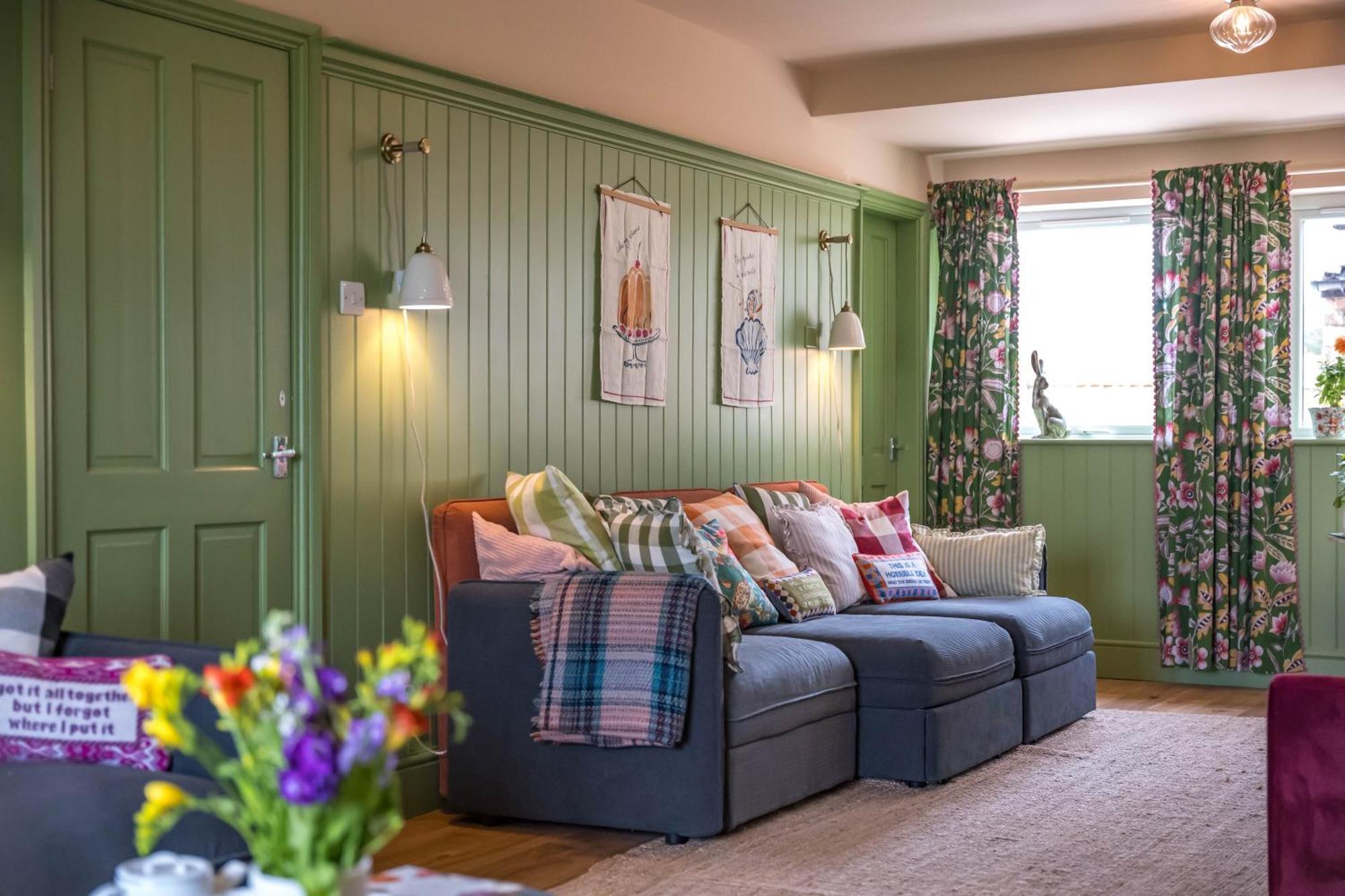 Large Country Cottage, Sleeps 8 - Spa Facilities, Garden Bar, Catering Services, Free Parking, Nature Reserve, Hen Parties Scunthorpe Exterior photo